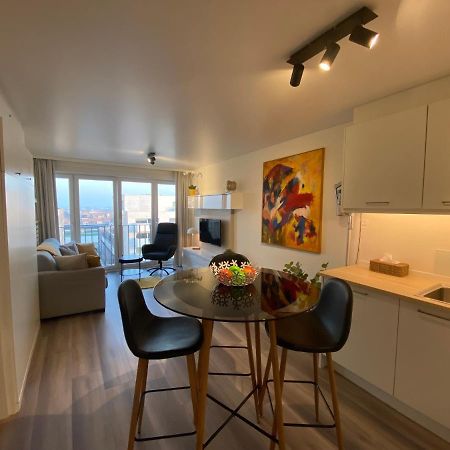Moderne Studio Aan Zee Lägenhet Oostende Exteriör bild