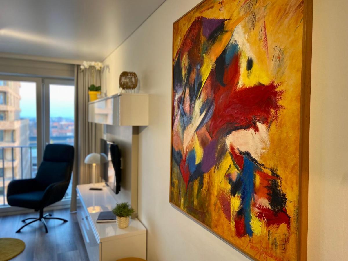 Moderne Studio Aan Zee Lägenhet Oostende Exteriör bild