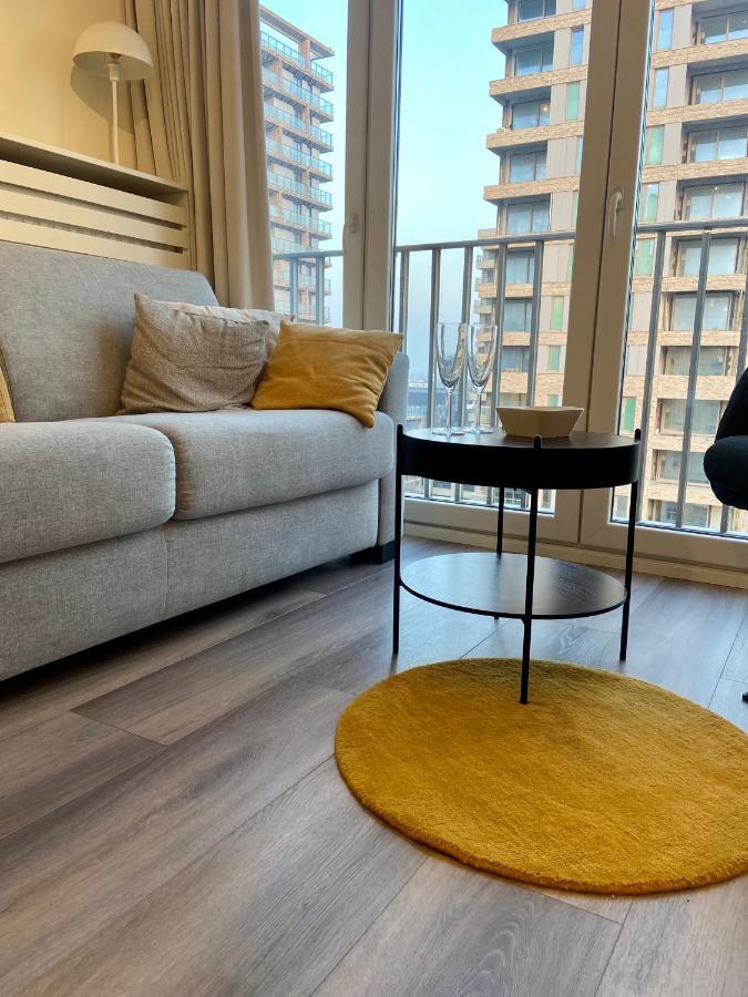 Moderne Studio Aan Zee Lägenhet Oostende Exteriör bild